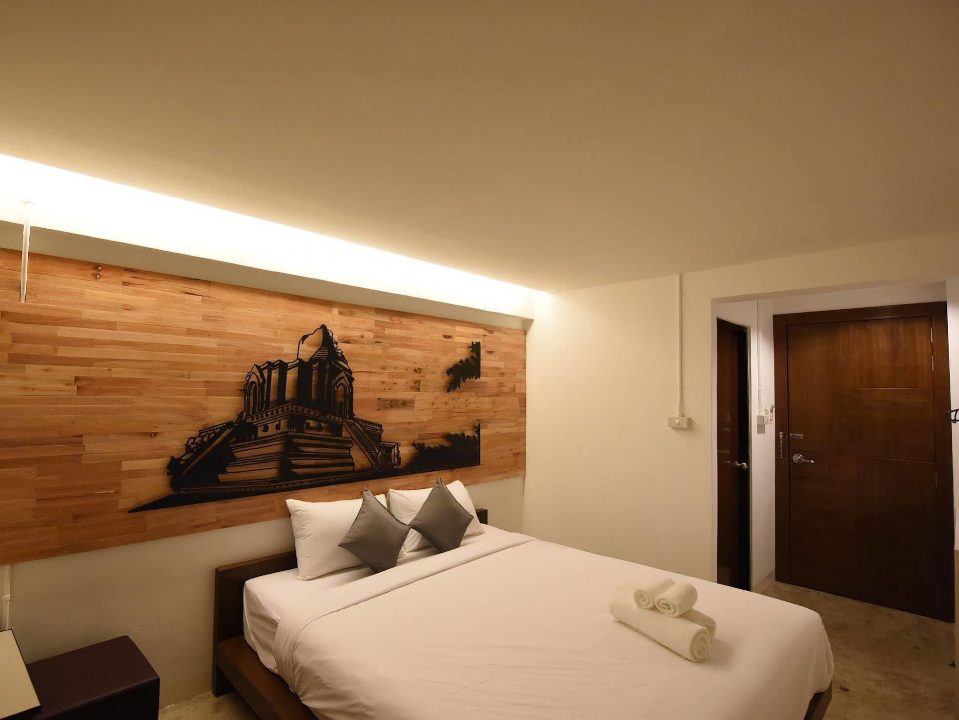Chiang Mai Udee Hotel Exterior photo