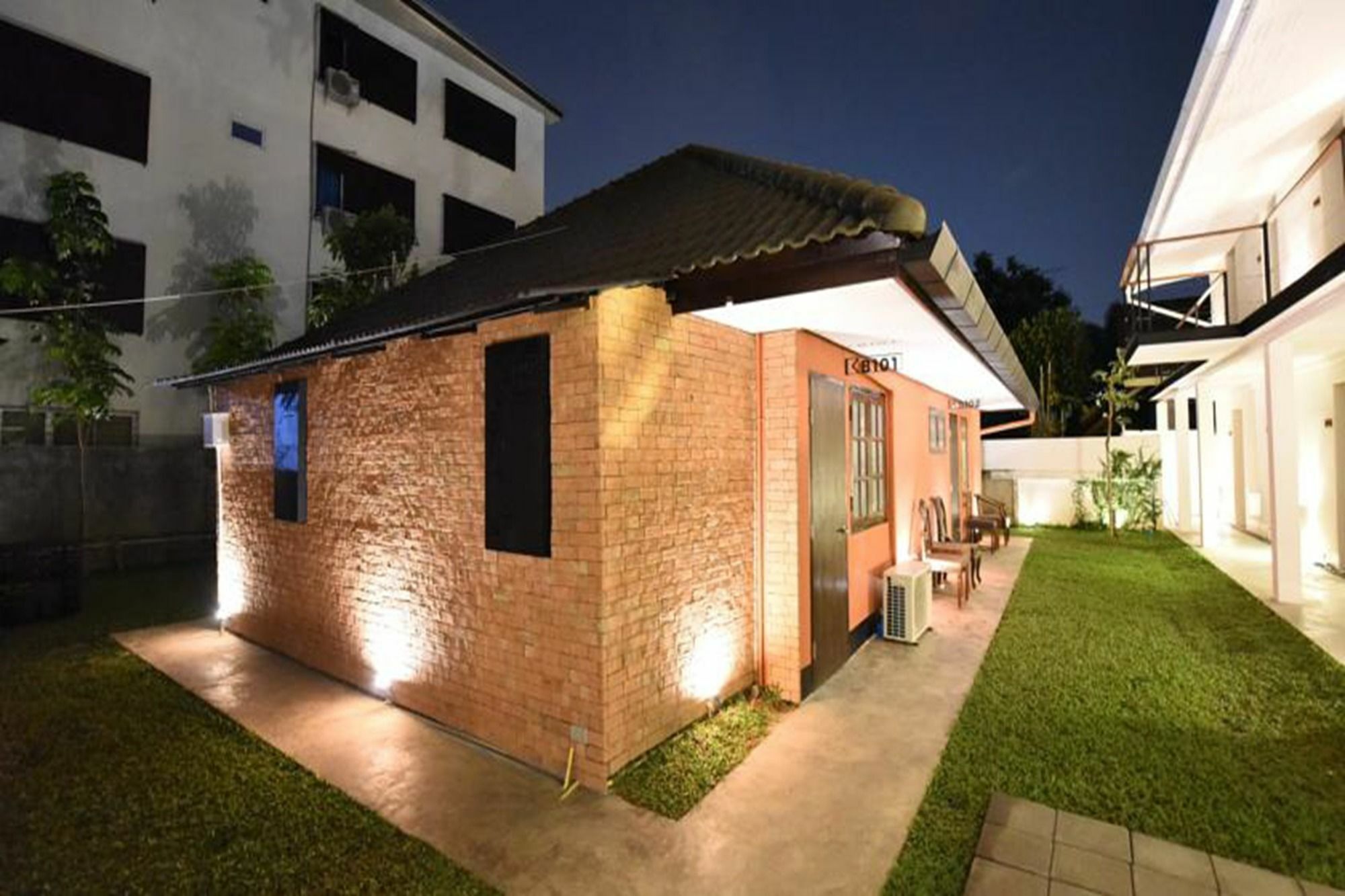 Chiang Mai Udee Hotel Exterior photo
